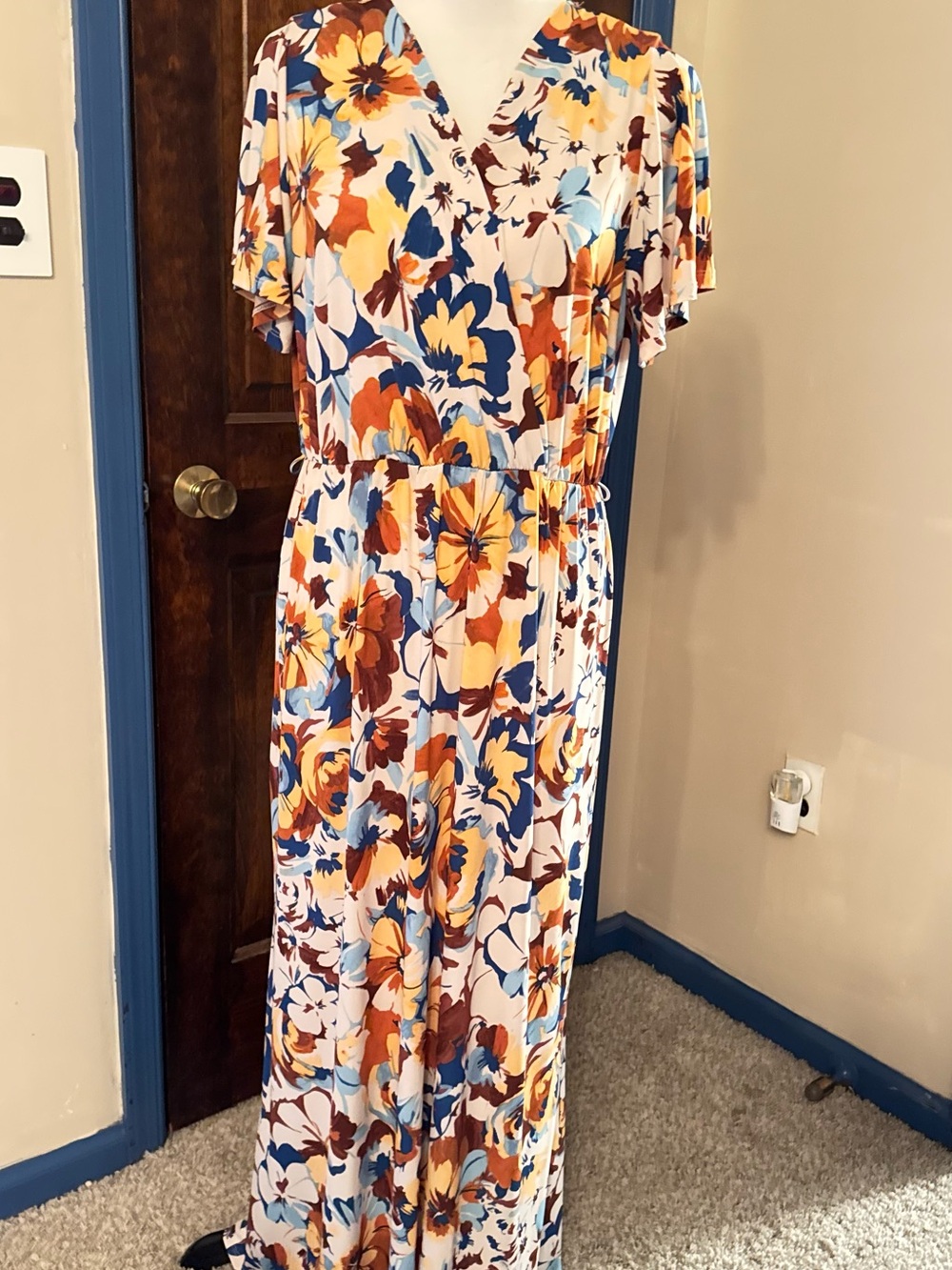 Gilli White Multicolor Floral Wrap-Front Maxi Dress